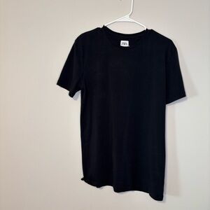 Zara Men's Short Sleeve Black Tee Slim fit